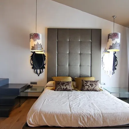 Hotel Dolcet L'hotel 3*