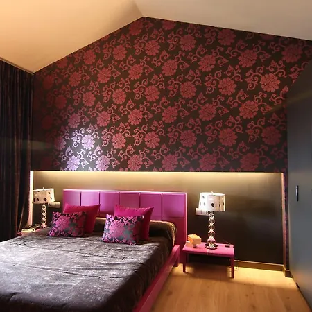 Dolcet L'hotel Otel