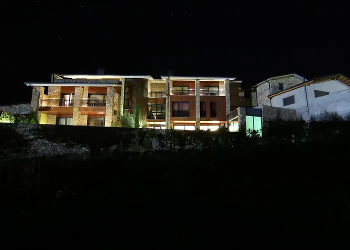 Dolcet L'hotel Szálloda Alás