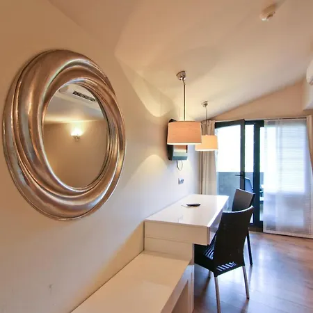 Dolcet L´hotel 3* Alás